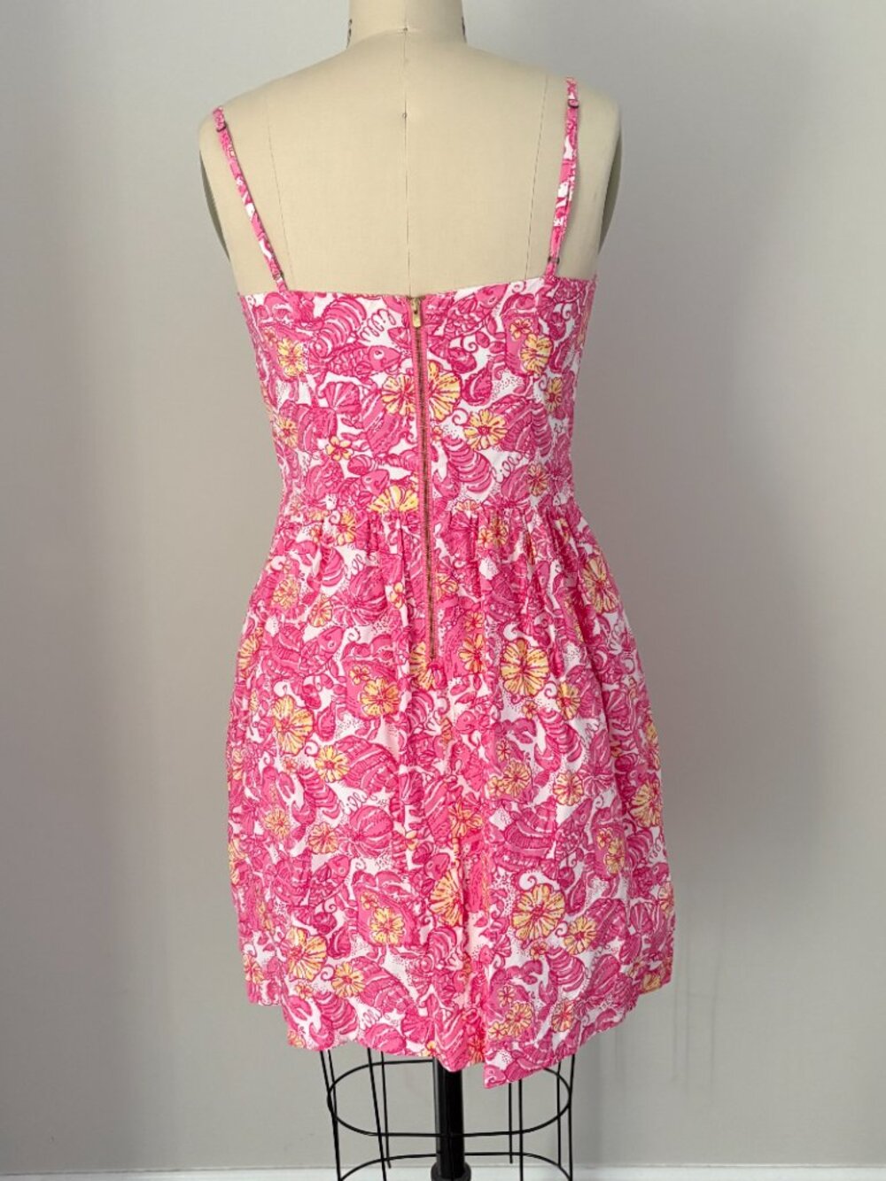 Lilly Pulitzer Georgie Dress Chum Bucket Pink Yellow Floral Grandmillennial Sz 8 - Picture 2 of 11